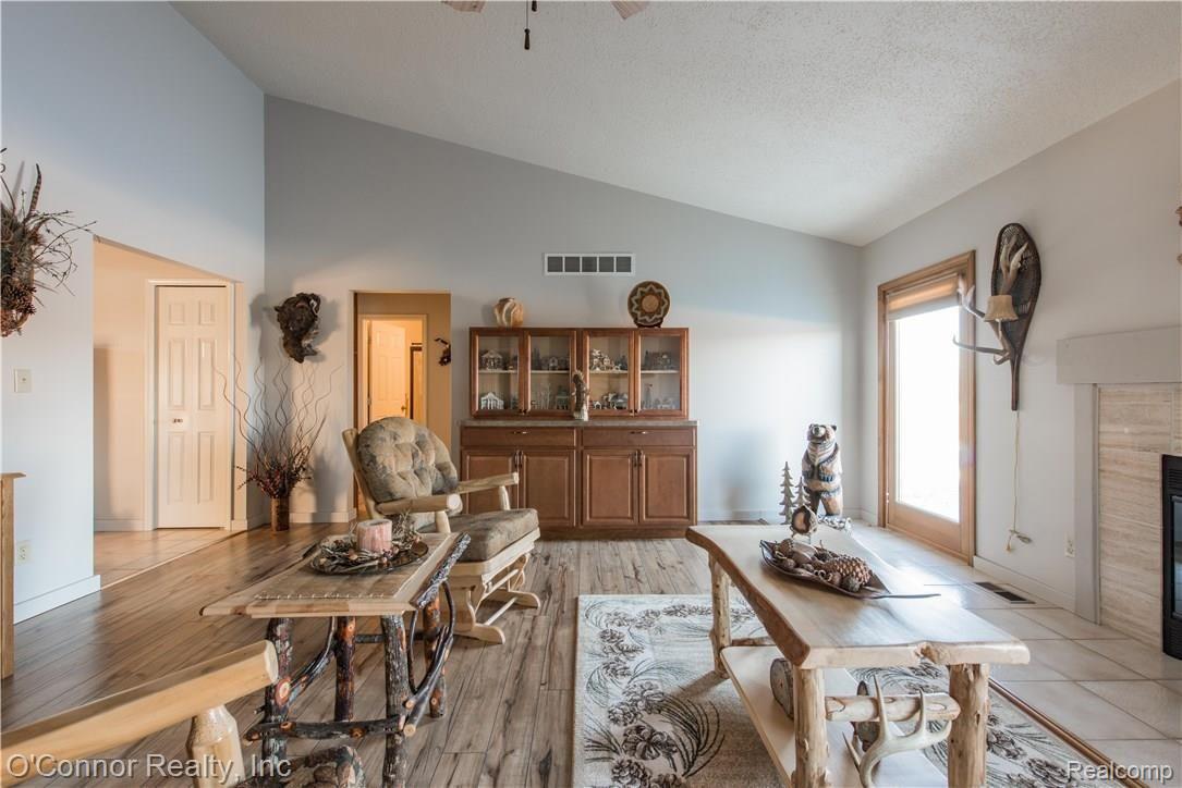 3409 Breen Road Emmett, MI 48022 - Photo 13 of 22 3409 Breen-8.jpg