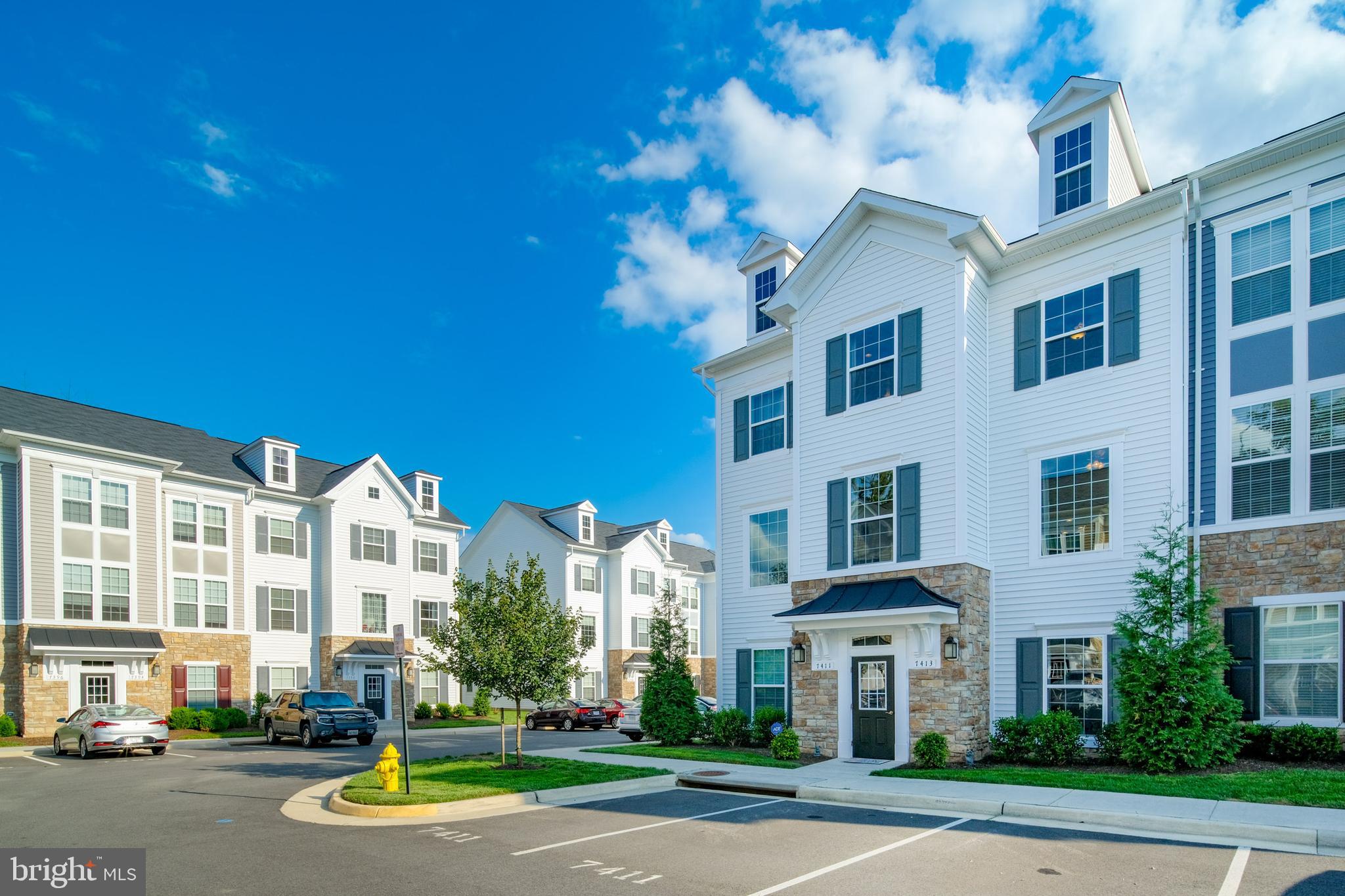 7413 Riding Meadow Way Manassas, VA 20111 - Photo 1 of 38 Gallery Image 1