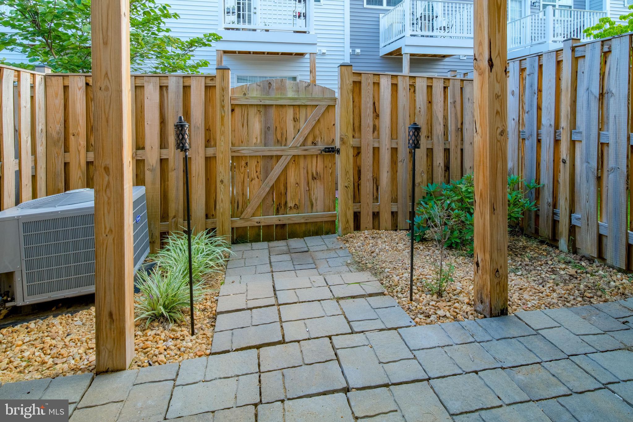 7413 Riding Meadow Way Manassas, VA 20111 - Photo 2 of 38 Gallery Image 2
