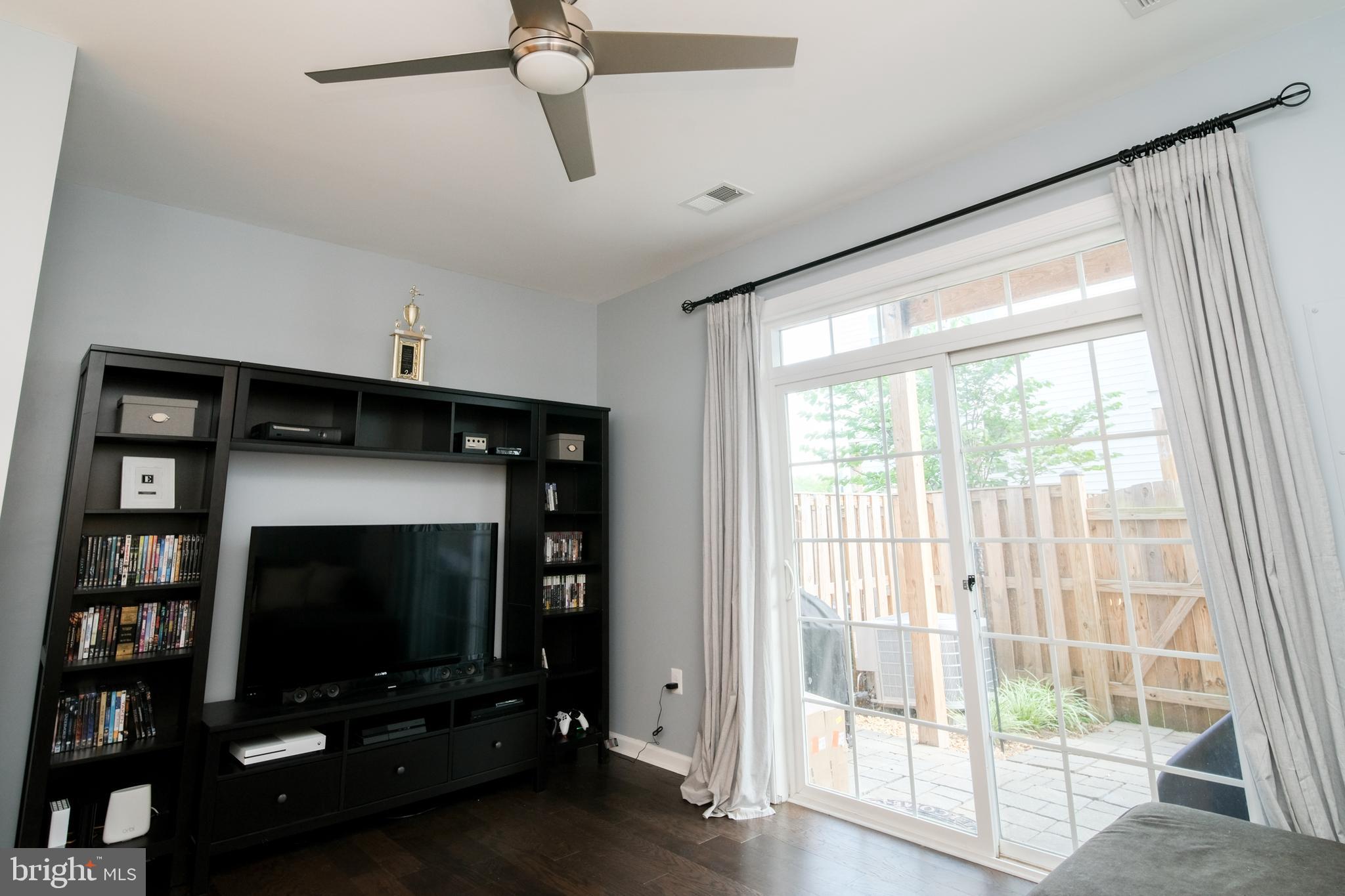 7413 Riding Meadow Way Manassas, VA 20111 - Photo 28 of 38 Gallery Image 28