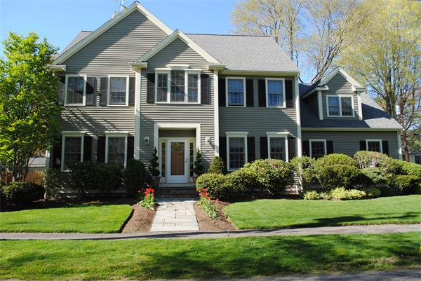 41 Sargent Street Needham, MA 02492 - Photo 1 of 29 Gallery Image 1