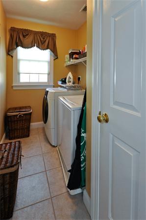 41 Sargent Street Needham, MA 02492 - Photo 20 of 29 Gallery Image 20
