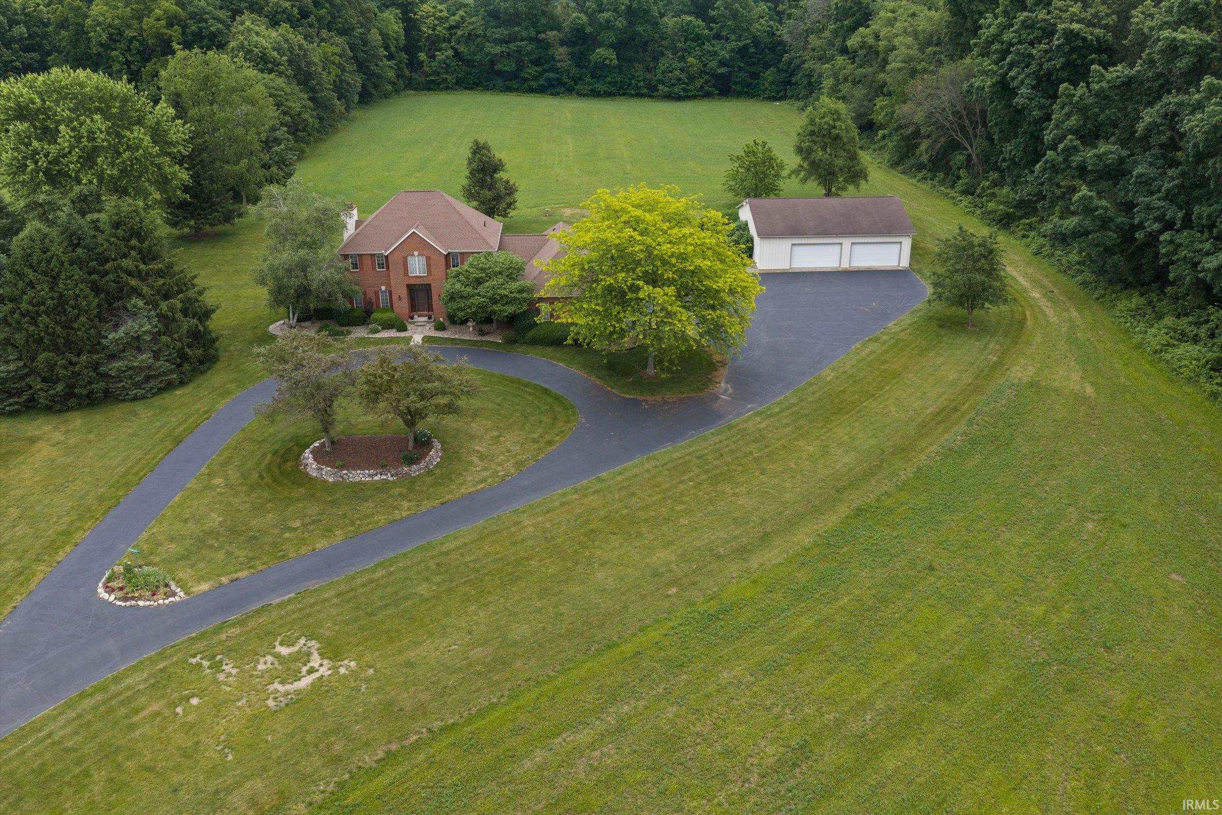 53450 Quince Road South Bend, IN 46628 - Photo 3 of 50 Gallery Image 3
