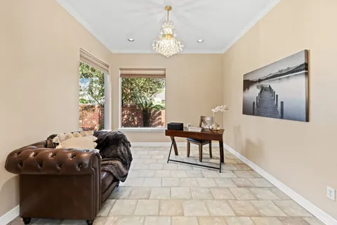 $875,000 | 70 Blooming Grove Lane, Houston, TX 77077
