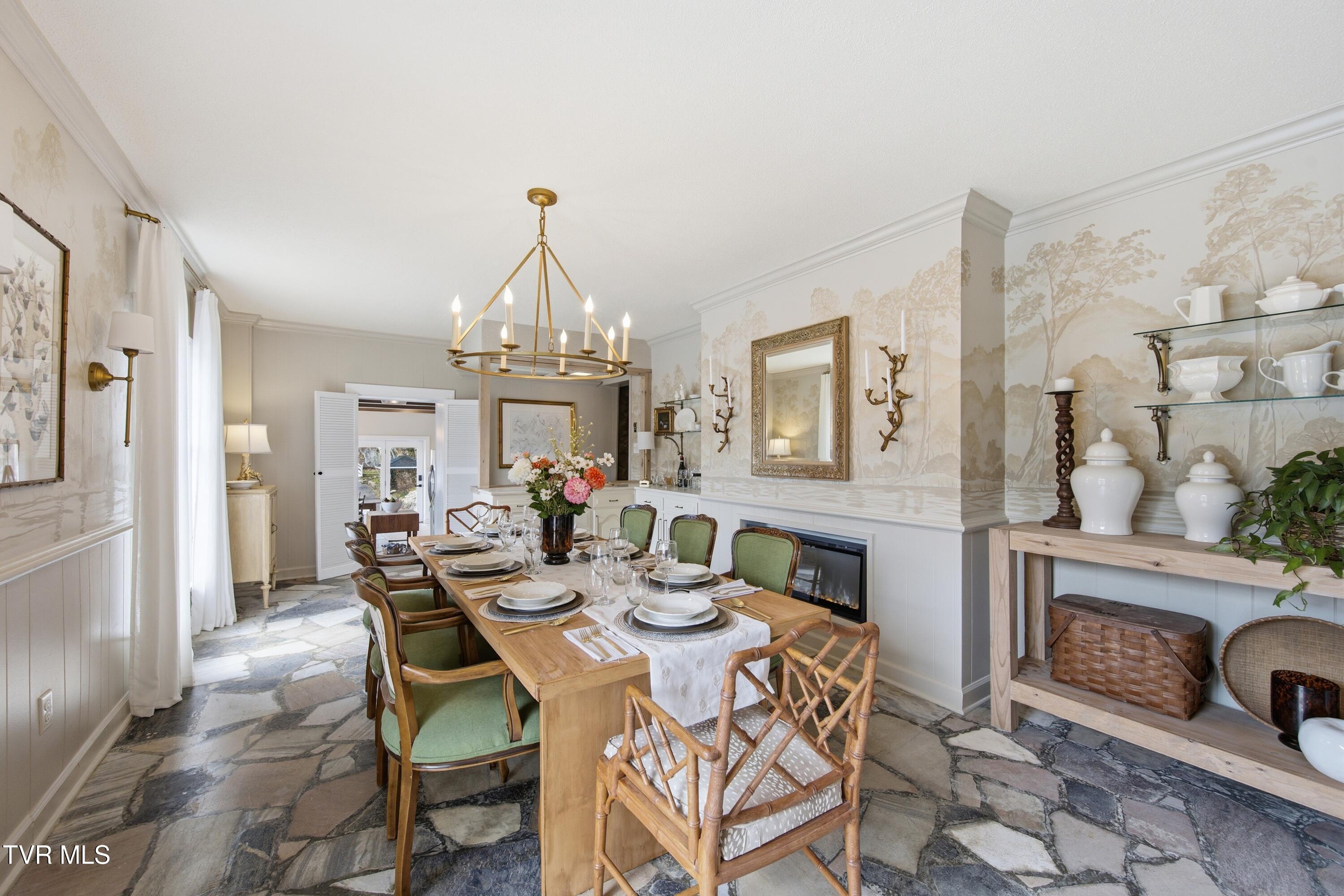 1910 Riverside Road Bristol, TN 37620 - Photo 11 of 81 DSC_2302