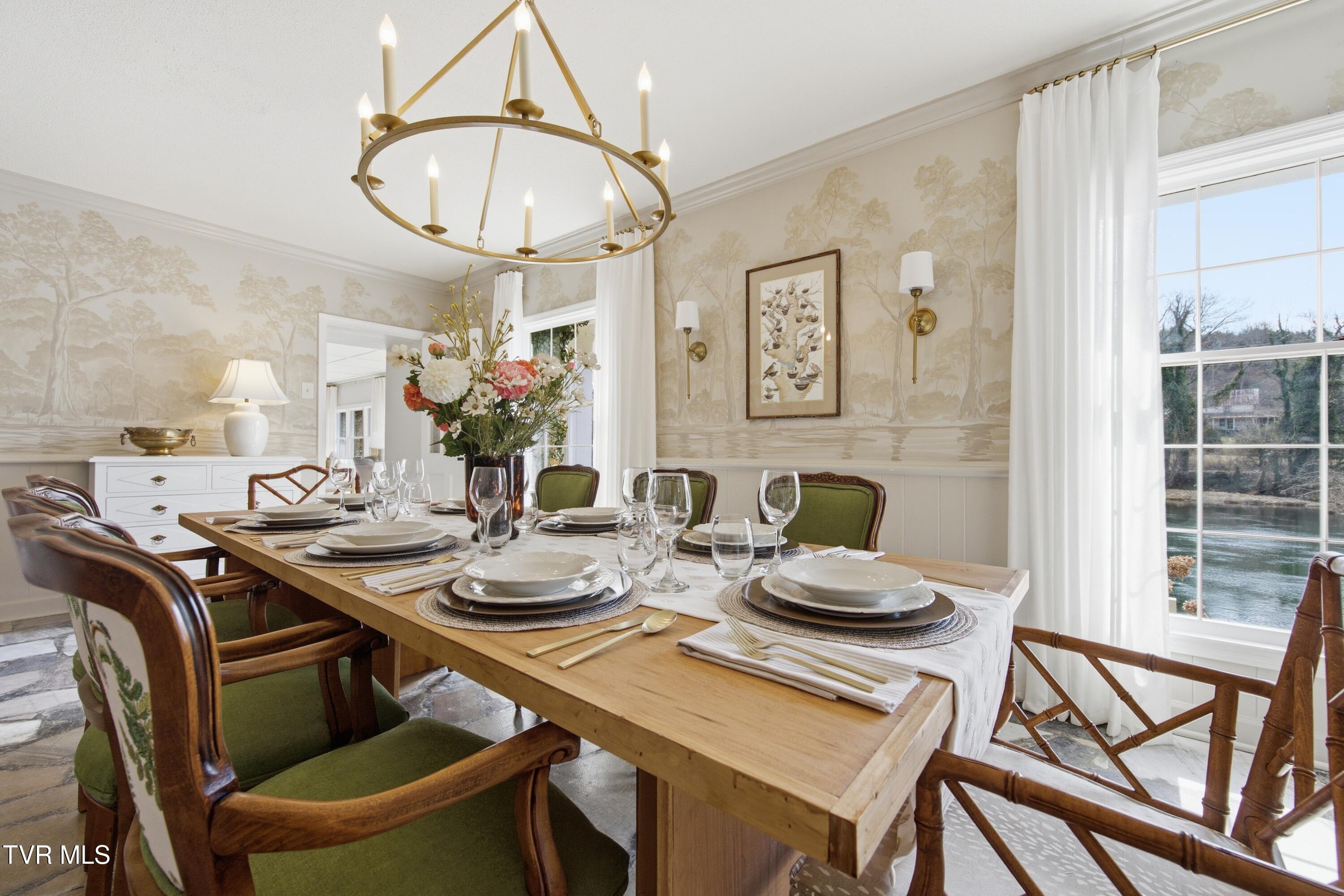 1910 Riverside Road Bristol, TN 37620 - Photo 17 of 81 DSC_2332