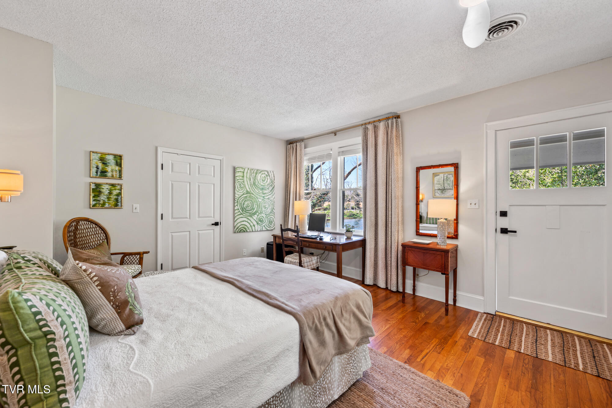 1910 Riverside Road Bristol, TN 37620 - Photo 38 of 81 DSC_4896-2