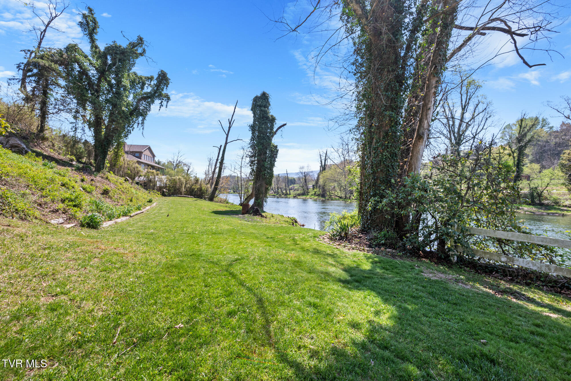 1910 Riverside Road Bristol, TN 37620 - Photo 63 of 81 DSC_5030-2