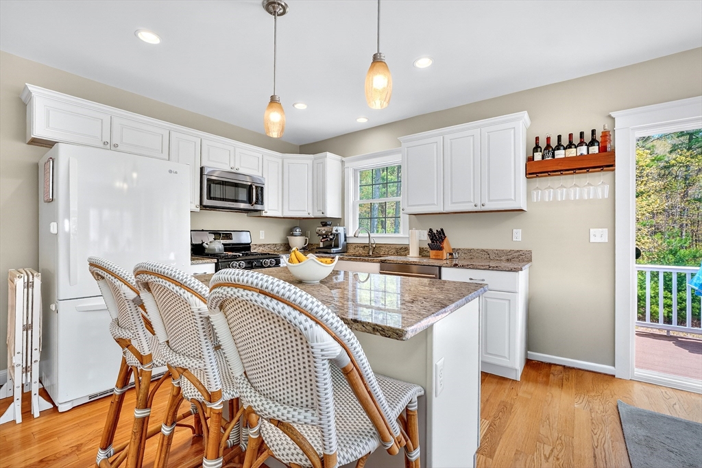 96 Turtle Brook Road, Unit 183 Canton, MA 02021 - Photo 10 of 34 Gallery Image 10