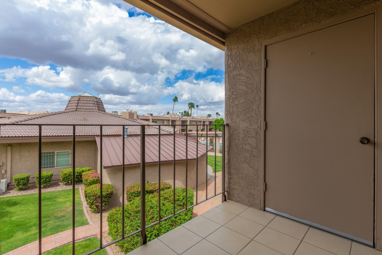 7436 East Chaparral Road, Unit B213 Scottsdale, AZ 85250 - Photo 16 of 27 a view of a balcony