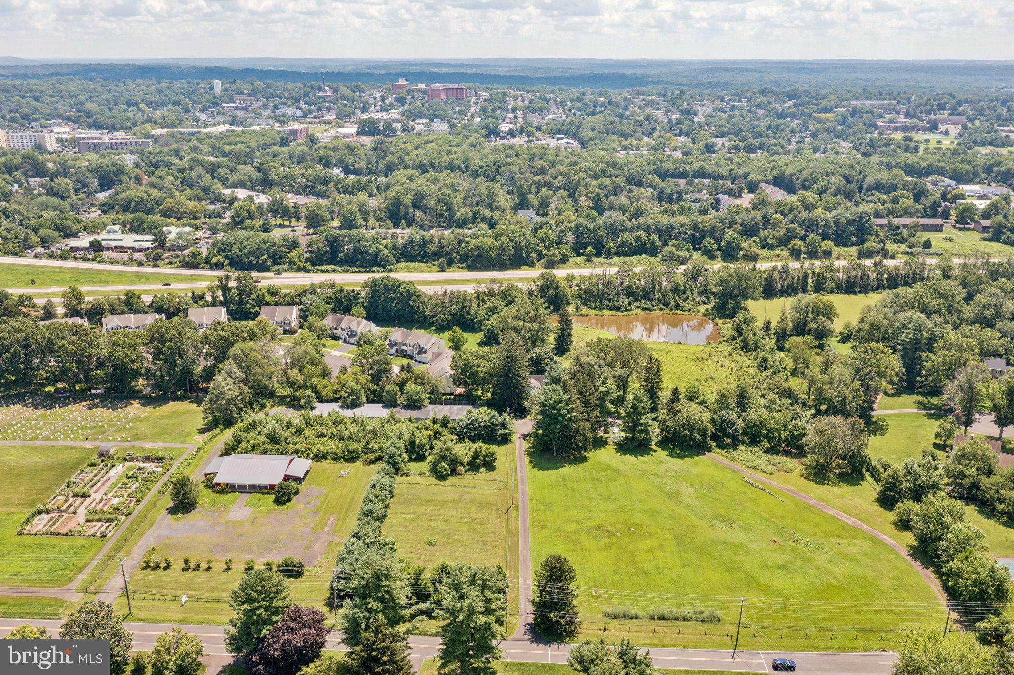 925 East Sandy Ridge Road Doylestown, PA 18901 - Photo 8 of 8