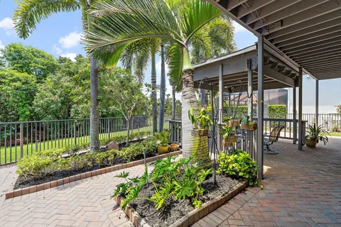 $1,125,000 | 112 Hidden Hollow Drive, Palm Beach Gardens, FL 33418