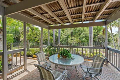 $1,125,000 | 112 Hidden Hollow Drive, Palm Beach Gardens, FL 33418