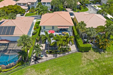$1,125,000 | 112 Hidden Hollow Drive, Palm Beach Gardens, FL 33418