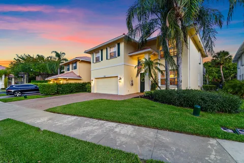 $1,125,000 | 112 Hidden Hollow Drive, Palm Beach Gardens, FL 33418