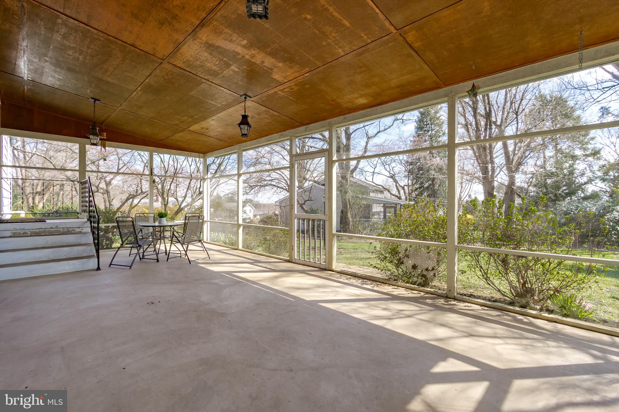 55 Fremont Road Newark, DE 19711 - Photo 31 of 34 Screened porch