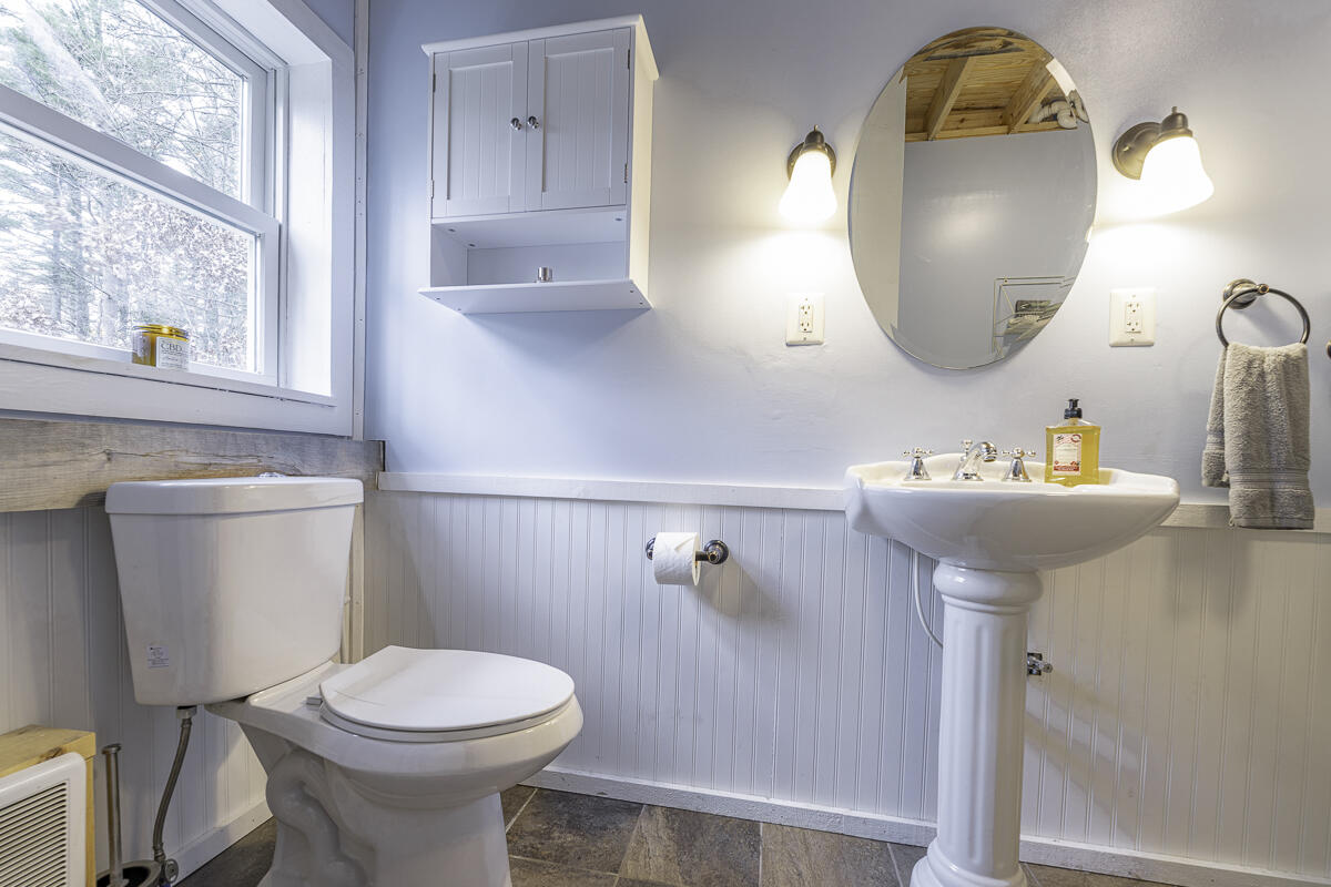 190 Harding Road Brunswick, ME 04011 - Photo 29 of 64 190 Harding-072