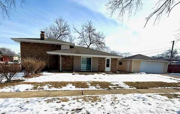 $317,000 | 4351 Scott Street, Oak Forest, IL 60452