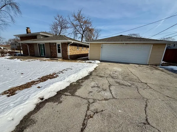 $317,000 | 4351 Scott Street, Oak Forest, IL 60452
