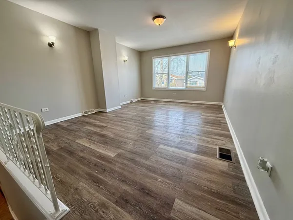$317,000 | 4351 Scott Street, Oak Forest, IL 60452