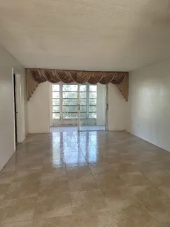 $114,999 | 2951 Sunrise Lakes Drive East, Unit 211, Sunrise, FL 33322