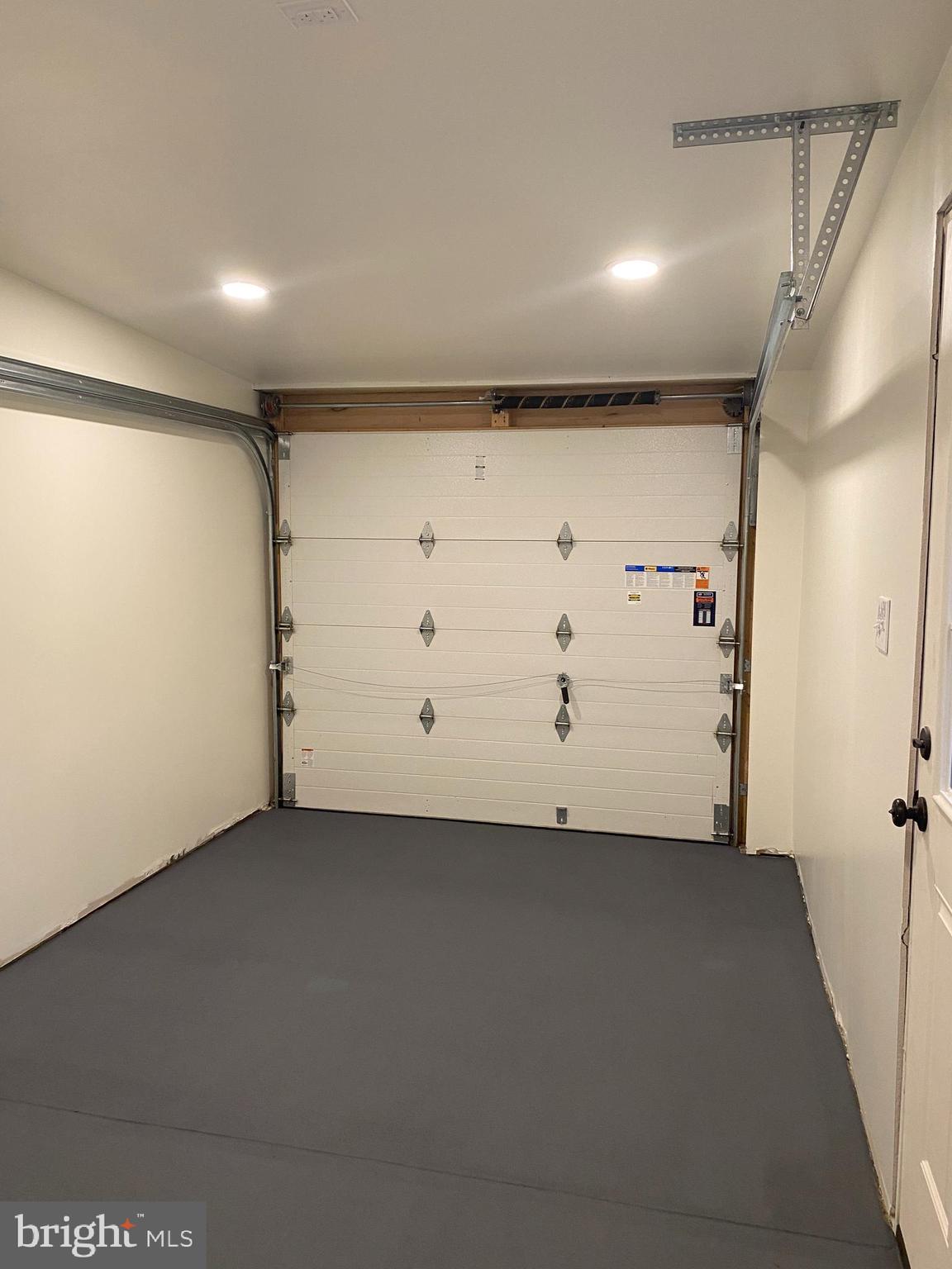 319 North Reservoir Street Lancaster, PA 17602 - Photo 39 of 44 a view of a garage