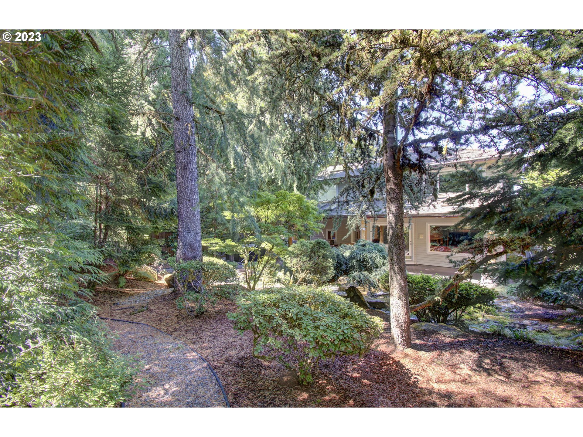 2407 Northeast 165th Street Ridgefield, WA 98642 - Photo 35 of 46 a view of outdoor space and garden