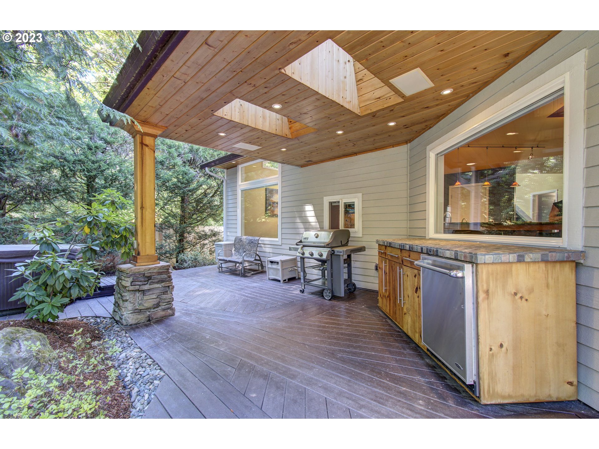 2407 Northeast 165th Street Ridgefield, WA 98642 - Photo 37 of 46 a outdoor space with chairs