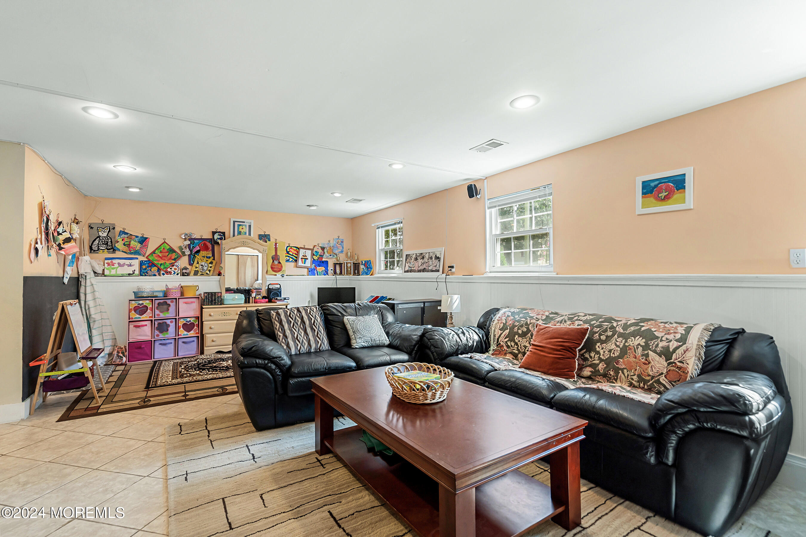 116 Weldon Road Manchester Township, NJ 08759 - Photo 25 of 36 Family Room