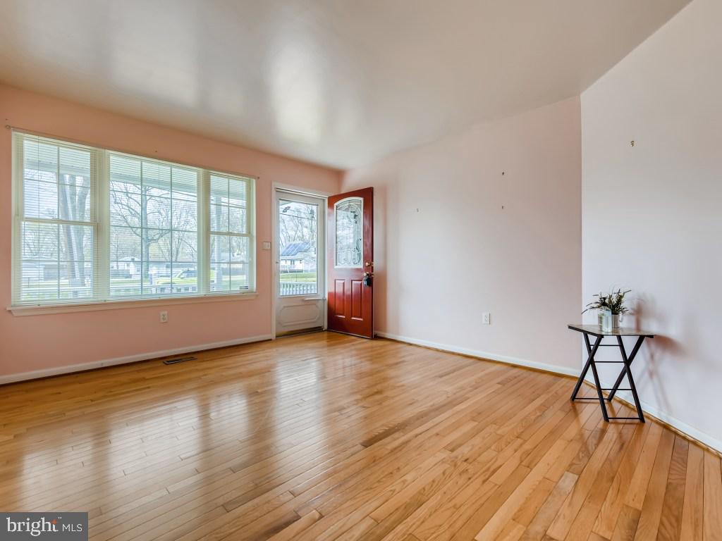 1407 Kent Road Essex, MD 21221 - Photo 2 of 22 Into the Living Room, REAL hardwood floors