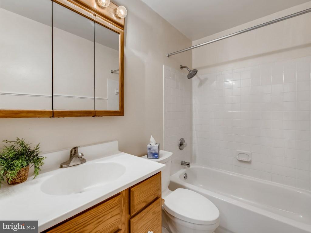 1407 Kent Road Essex, MD 21221 - Photo 15 of 22 The Second Full Bath in the hallway
