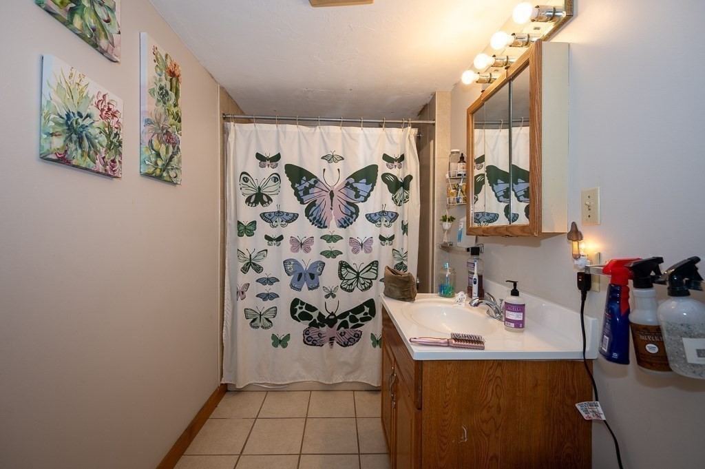 5 Massasoit Road Worcester, MA 01604 - Photo 11 of 42 Gallery Image 11