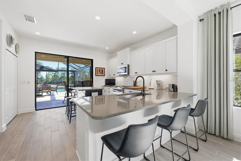 216 Brienza Loop Nokomis, FL 34275 - Photo 12 of 58