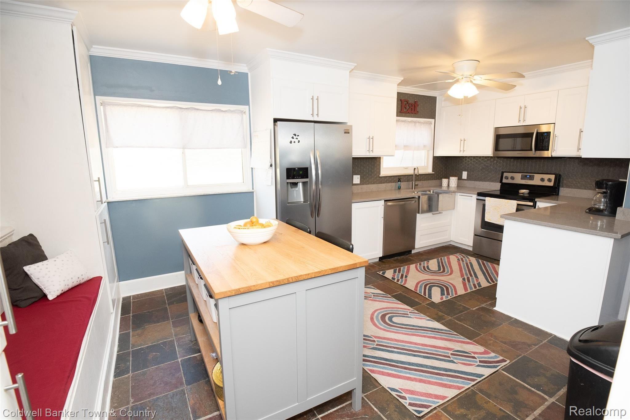 4546 North Fleming Road Howell, MI 48855 - Photo 9 of 19 mc-9.JPG