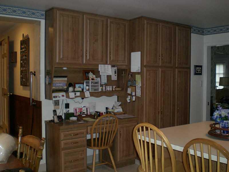 1523 Rostraver Road Belle Vernon, PA 15012 - Photo 16 of 22 Kitchen.
