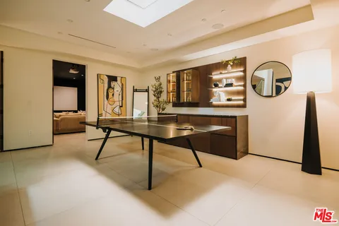 $4,450,000 | 515 North Harper Avenue, Los Angeles, CA 90048