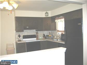 438 Norristown Road Horsham, PA 19044 - Photo 7 of 12 Kitchen
