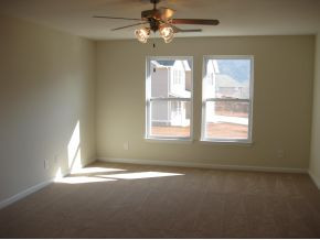 1904 Red Maple Road Kingsport, TN 37664 - Photo 8 of 17 Large Master BR