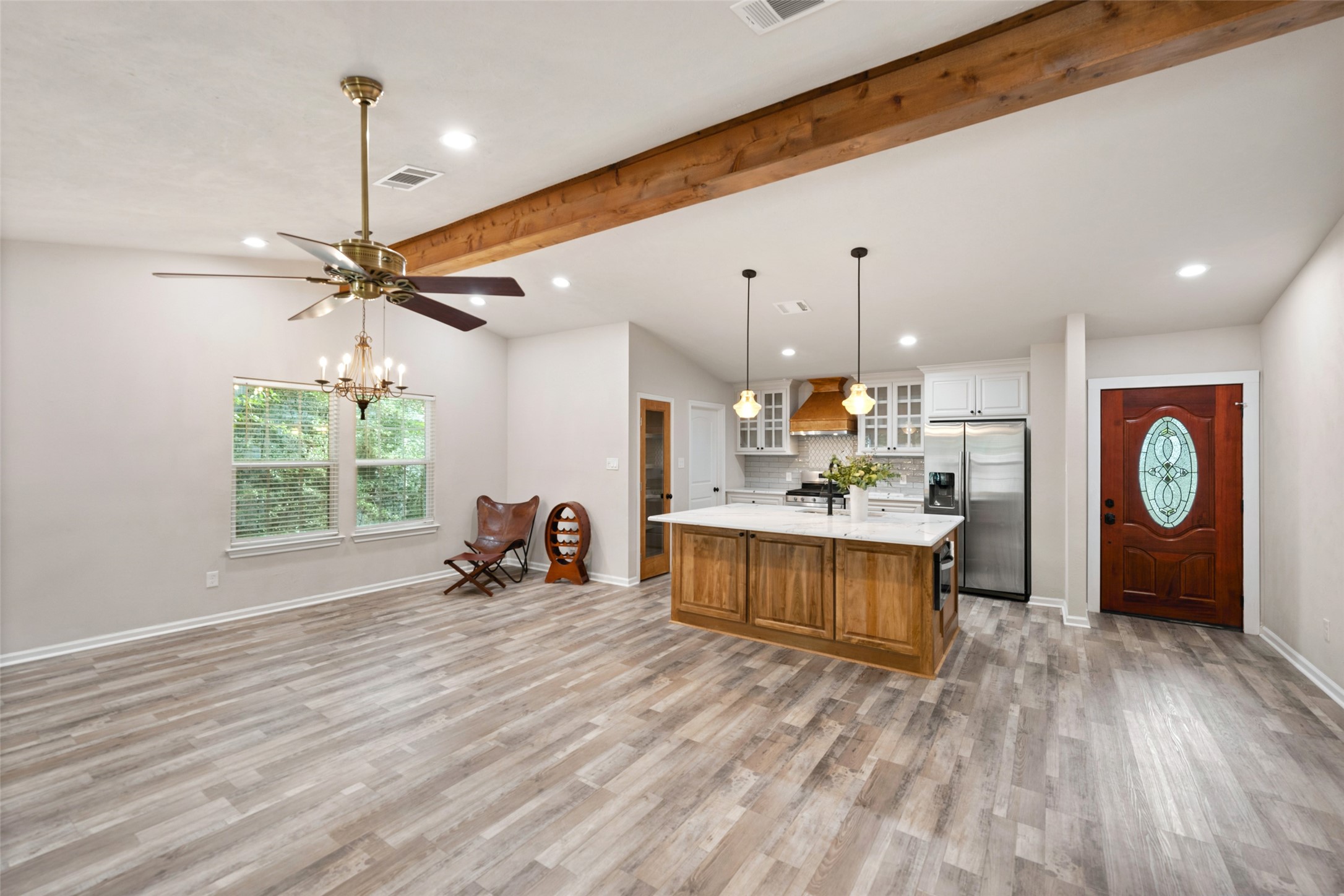 69 South Brookberry Court The Woodlands, TX 77381 - Photo 15 of 27 Gallery Image 15