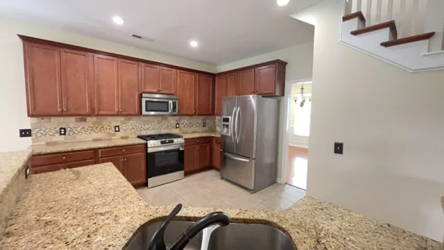 $2,650 | 112 Carnegie Court, Summerville, SC 29486