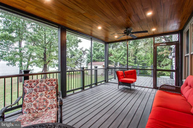 a view of a deck with a floor