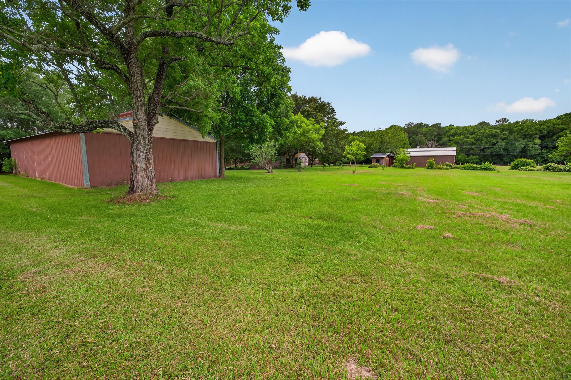 113 Dugat Road Winnie, TX 77665 - Photo 9 of 36