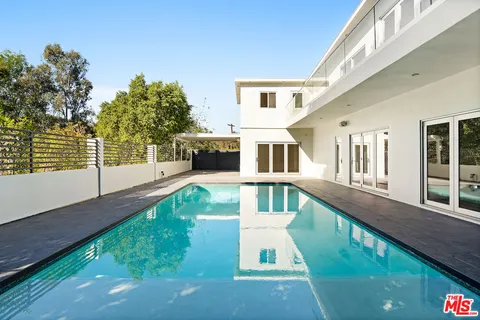 $2,899,000 | 7470 Woodrow Wilson Drive, Los Angeles, CA 90046