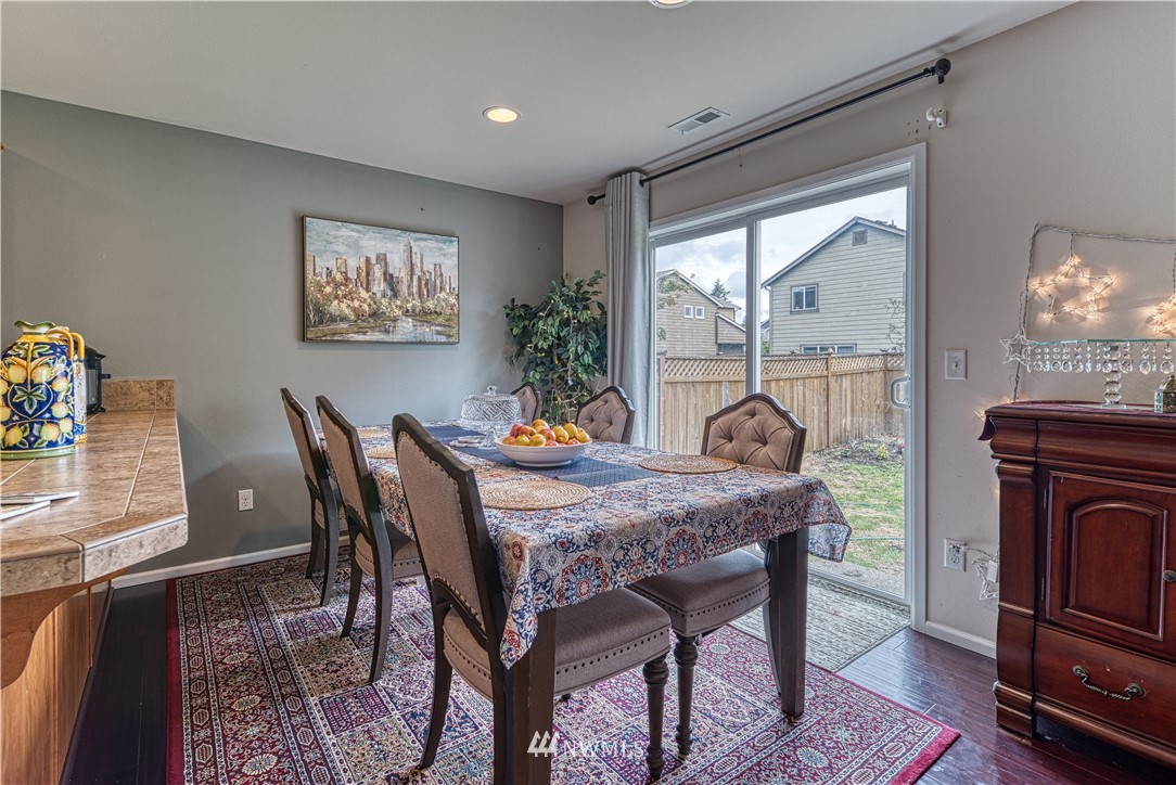 6716 Inlay Street Southeast Lacey, WA 98513 - Photo 11 of 36 Gallery Image 11