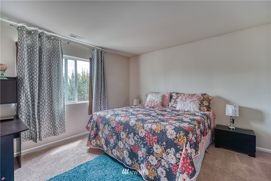 6716 Inlay Street Southeast Lacey, WA 98513 - Photo 18 of 36 Gallery Image 18