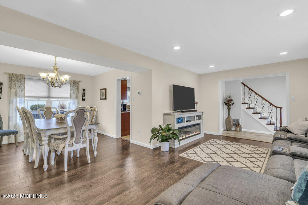 14 Starlight Road Howell, NJ 07731 - Photo 15 of 71 020_ey205345-1_956