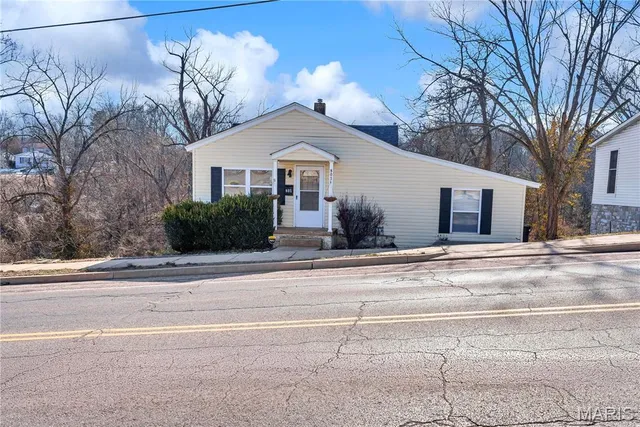 $144,000 | 801 Boyd Street, De Soto, MO 63020