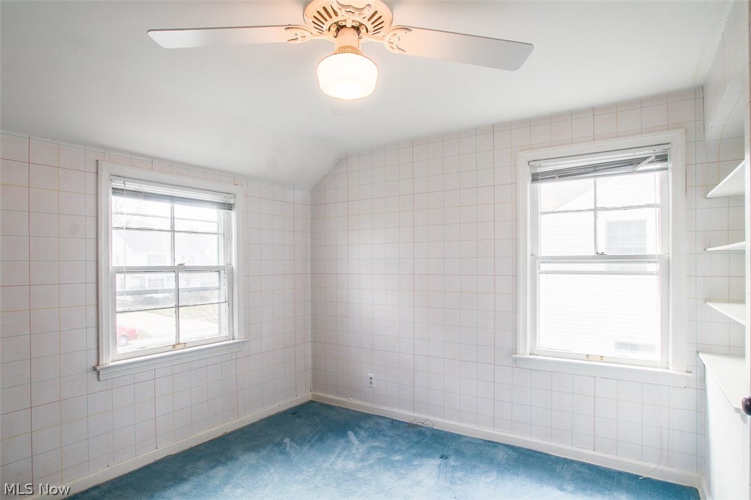 2636 Milton Road Cleveland, OH 44118 - Photo 10 of 15