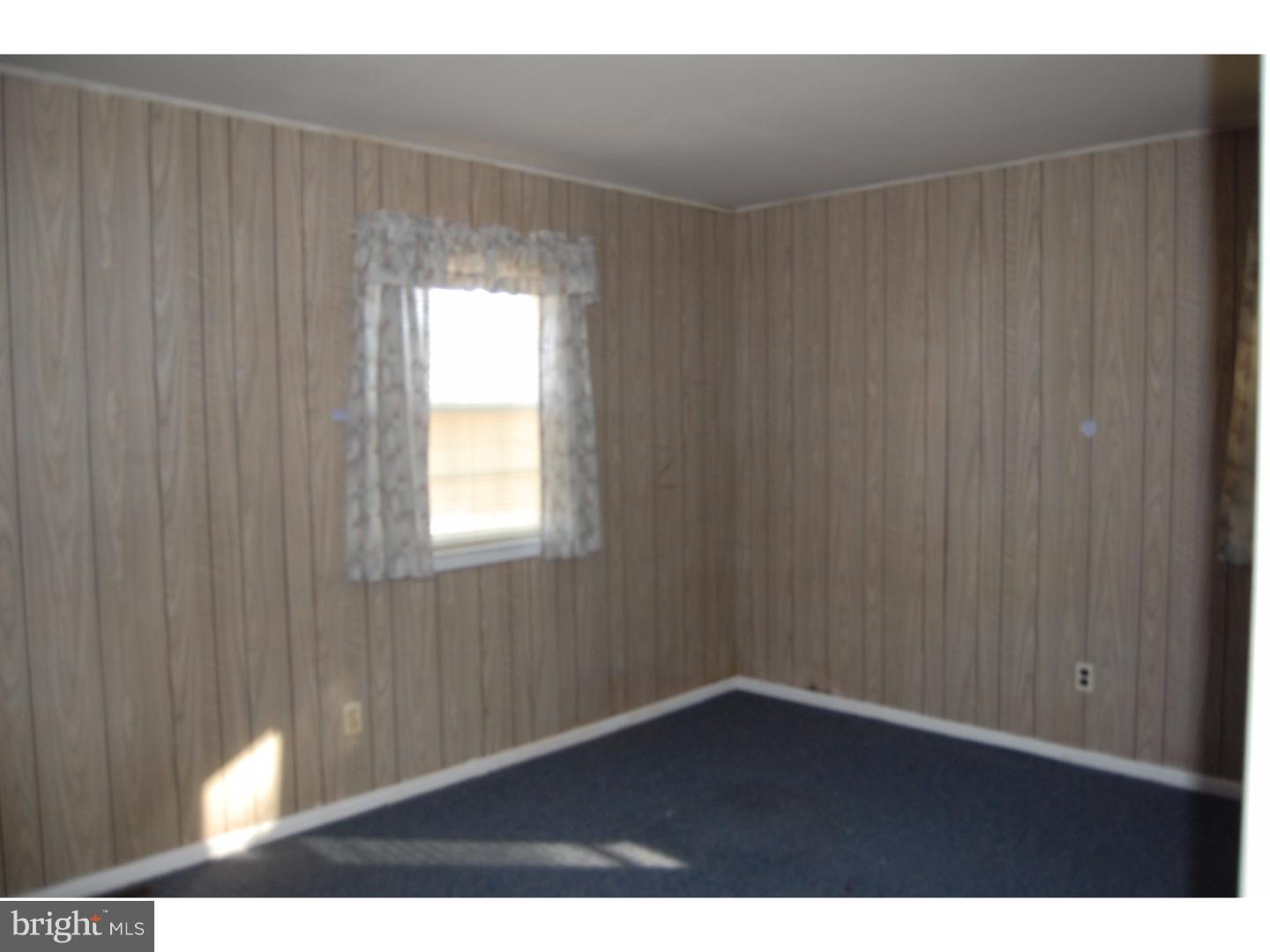 2409 Nassau Road Cinnaminson, NJ 08077 - Photo 11 of 17
