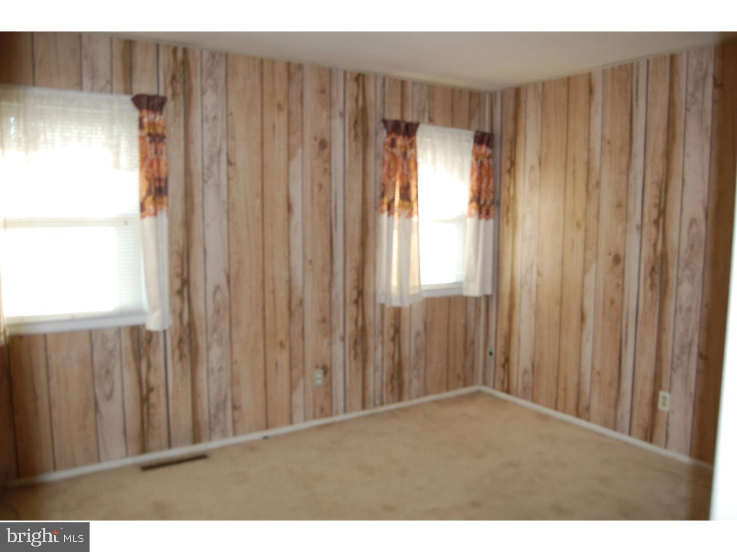 2409 Nassau Road Cinnaminson, NJ 08077 - Photo 10 of 17